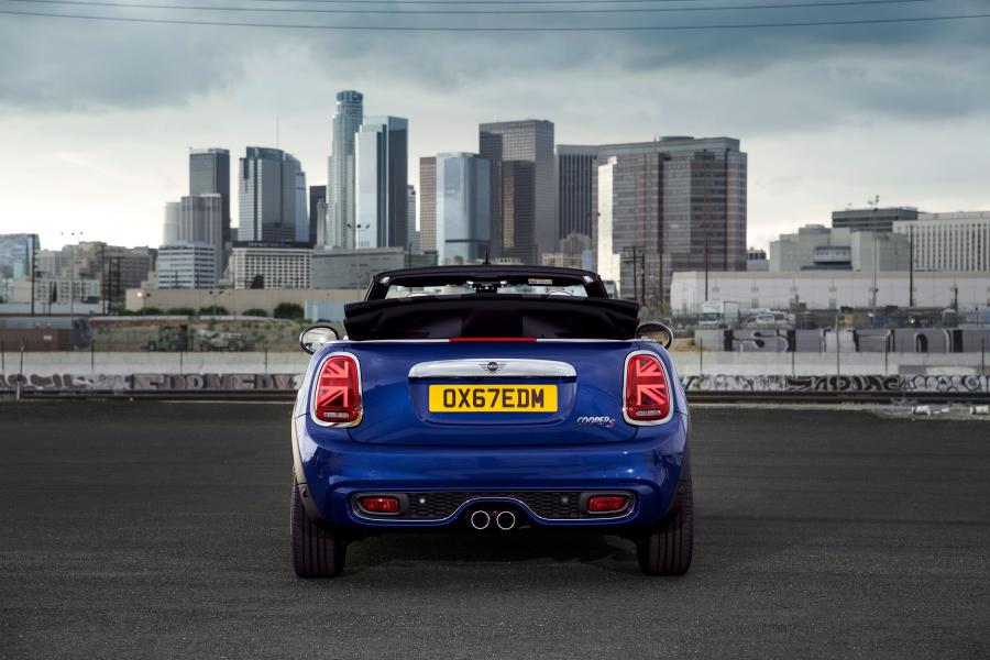  Mini Cooper S Cabrio (F57) 2018 года  (WW) (фото 138 из 222)